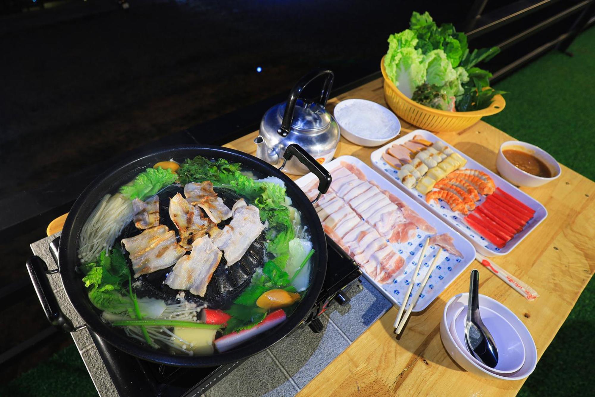 Hotel สวนไร่รุ่งอรุณ Suan Rai Rungarun Ban Na Pa Paek Zewnętrze zdjęcie